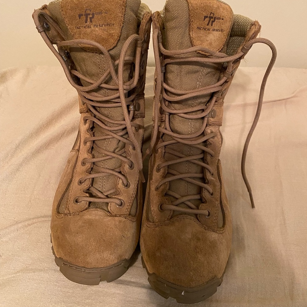 Belleville tactical research khyber tr550 boots - coyote